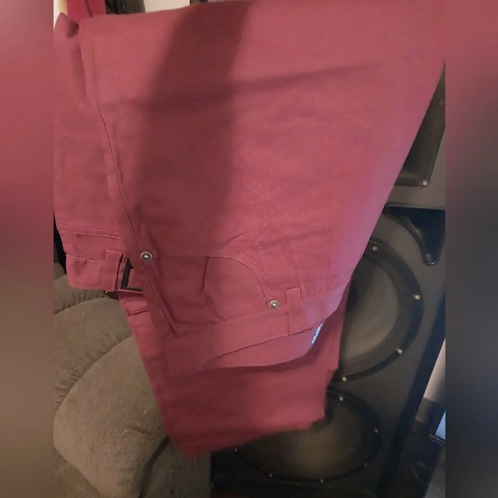 N/A stylish burgundy